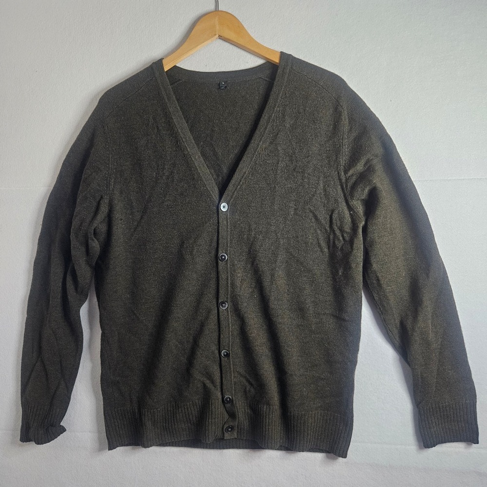 Muji Mens Wool Yak Hair Blend V-Neck Cardigan Sweater Dark Olive Green Large